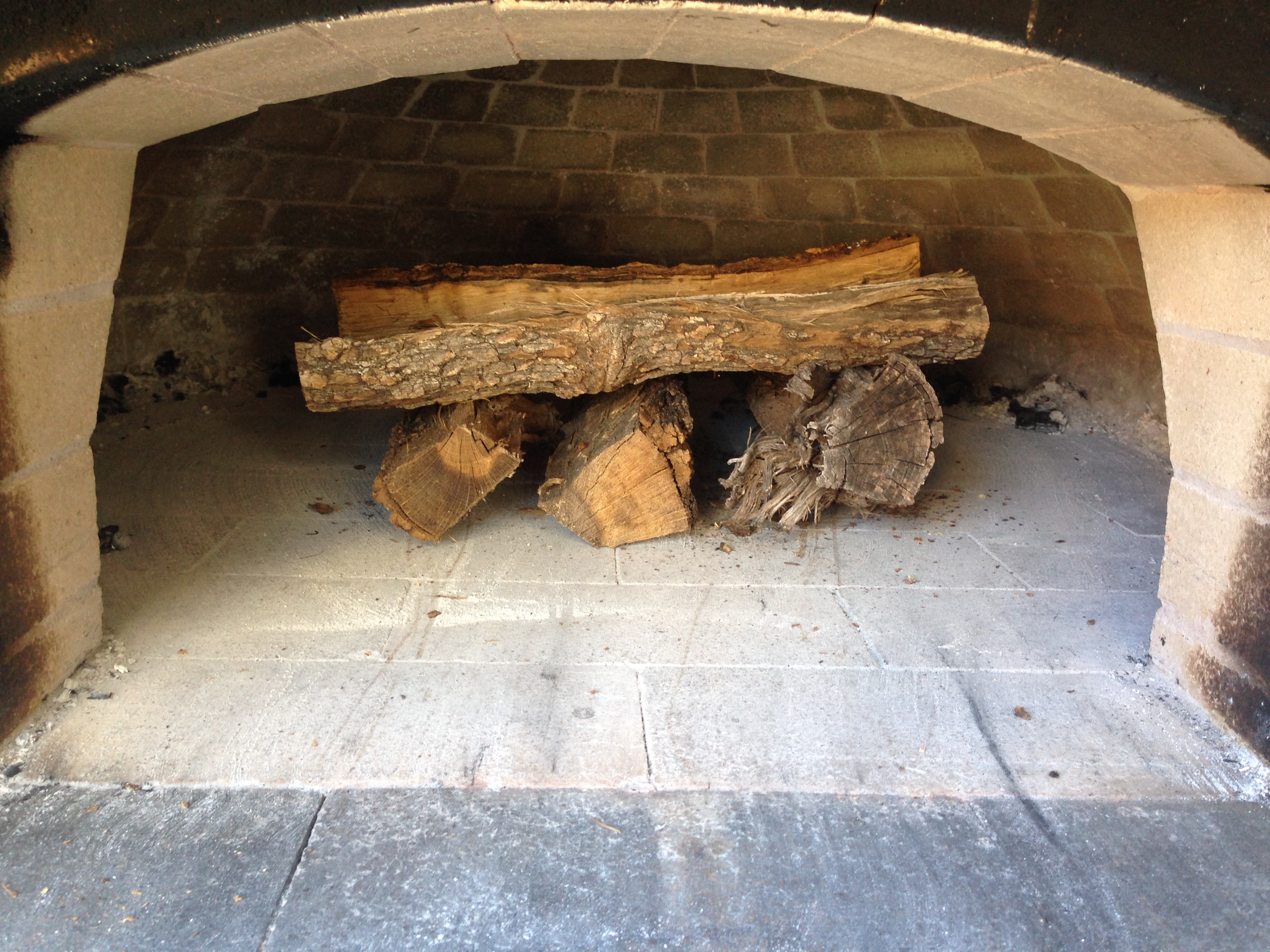 So you want to build a wood-fired oven? Start here.