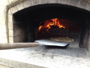 Large Wood Fired Pizza Oven w Base