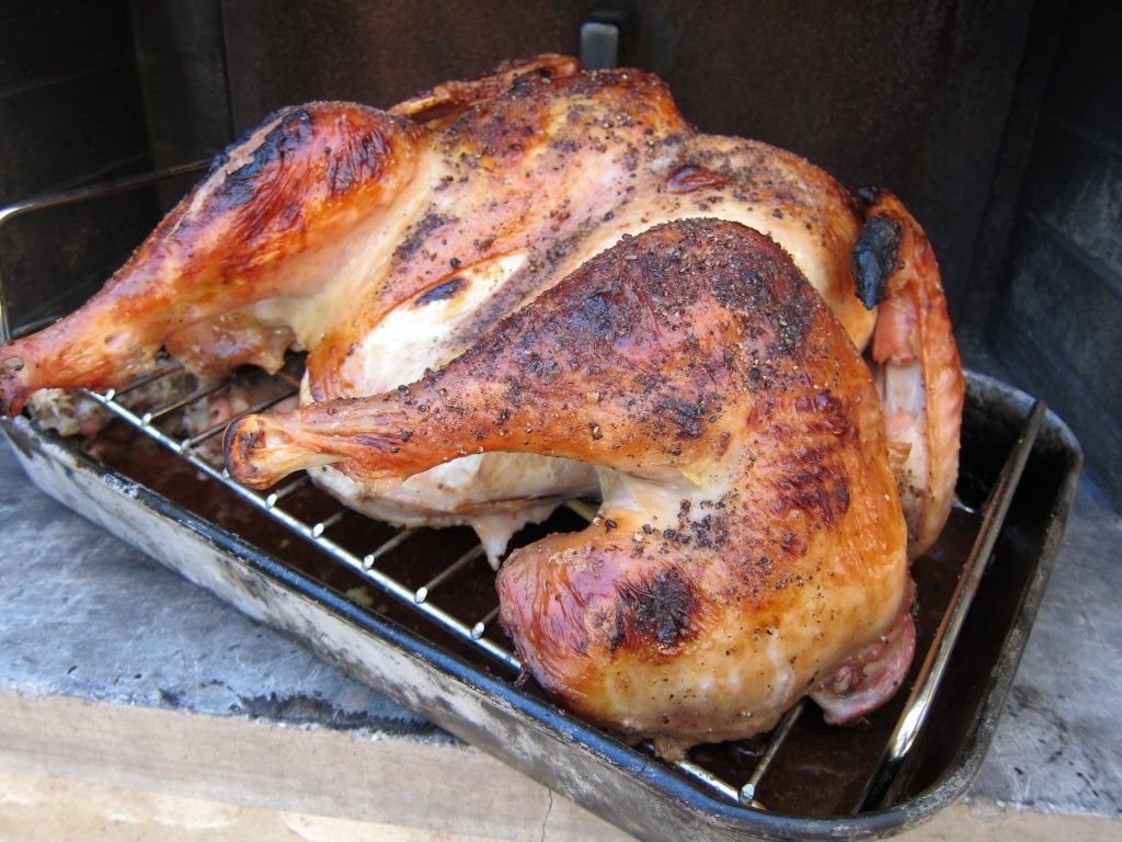 dry brine turkey wood-fired turkey oven pizza oven thanksgiving turkey
