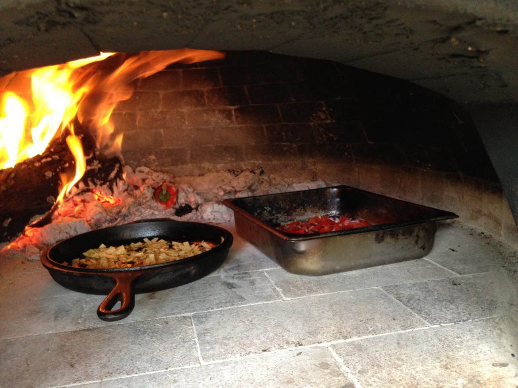 Wood-fired breakfast wood burning oven 